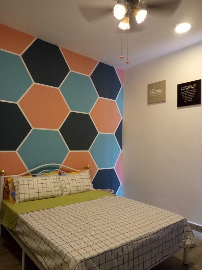 Icolor Home & Stay Ch5 Tanah Rata Extérieur photo