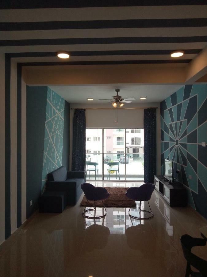 Icolor Home & Stay Ch5 Tanah Rata Extérieur photo