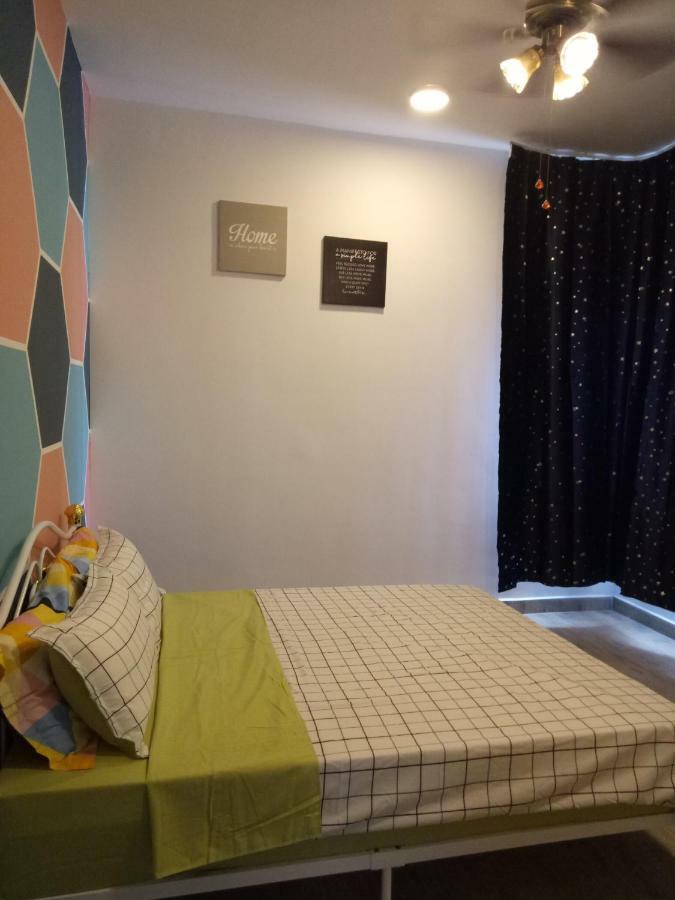 Icolor Home & Stay Ch5 Tanah Rata Extérieur photo