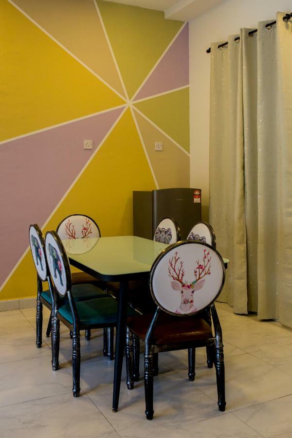 Icolor Home & Stay Ch5 Tanah Rata Extérieur photo