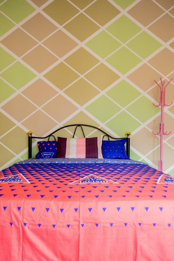 Icolor Home & Stay Ch5 Tanah Rata Extérieur photo